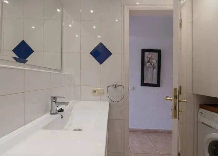 Santa Maria 67 - Two Bed * Costa Adeje (Tenerife)