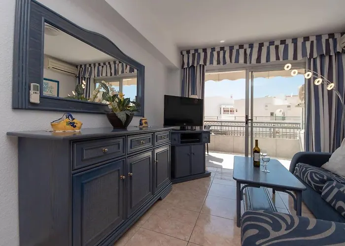 Santa Maria 67 - Two Bed * Адехе