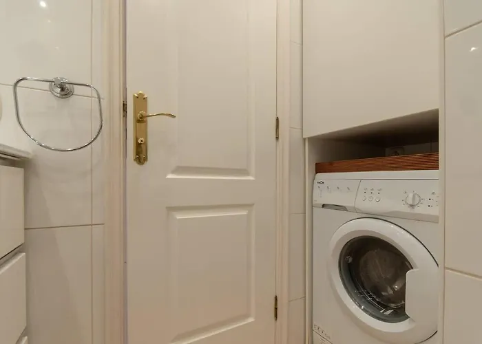 Santa Maria 67 - Two Bed Appartement